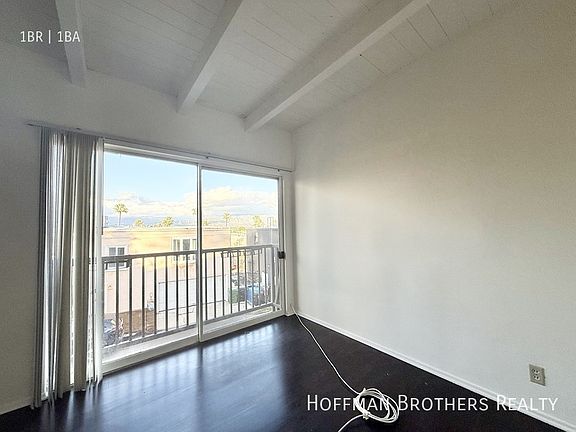 5th image of 11980 Laurelwood Dr APT 14