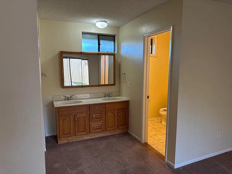 12094 Stonegate Ln — Photo 19
