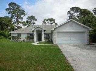 181 Cutlass St NE, Palm Bay, FL 32907