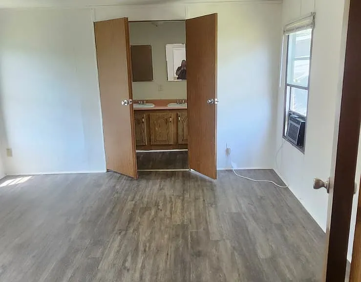 8364 Cedar St #7 — Photo 12