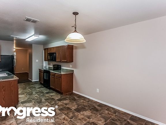 4th image of 2901 Misty Way Dr