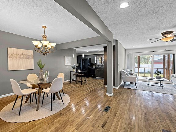 4th image of 1116 Anita Dr