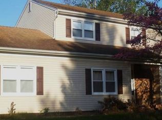 88 Stratford Rd, East Brunswick, NJ 08816