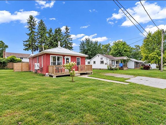 3rd image of 309 Erieview Dr