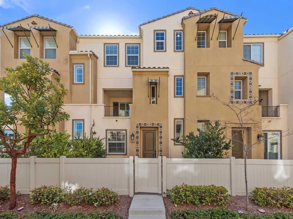 1309 Via Lucero, Oceanside, CA 92056