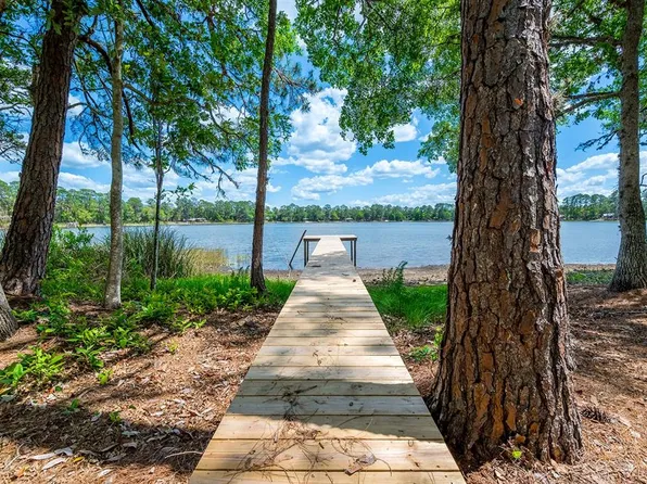 554 S County Road 21, Hawthorne, FL 32640