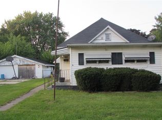 319 Maple St, Westville, IL 61883