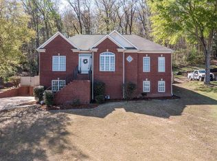 101 Heather Ridge Dr, Pelham, AL 35124