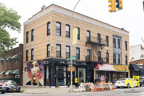 Rented by The Syper Group | media 43