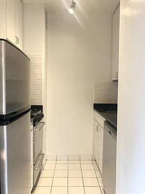 Rented by Corcoran | media 15