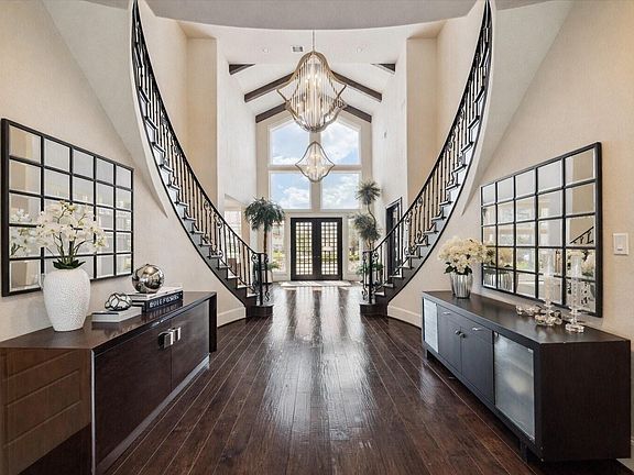 4th image of 79 Amber Hollow Ct
