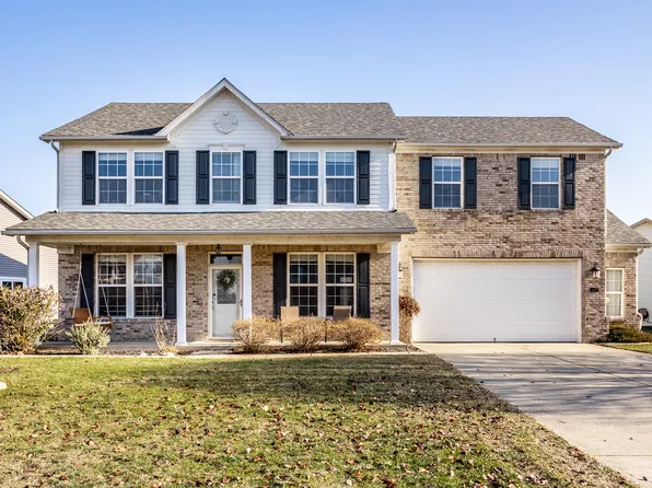 6127 N Woods Edge Dr, McCordsville, IN 46055