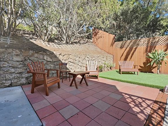 2nd image of 4953 Mount Royal Dr #1/2