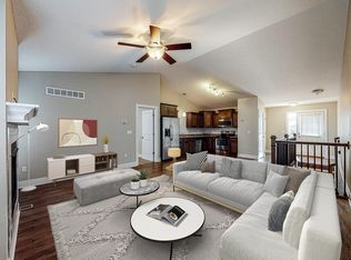411 Sunflower Dr #411, Ames, IA 50014