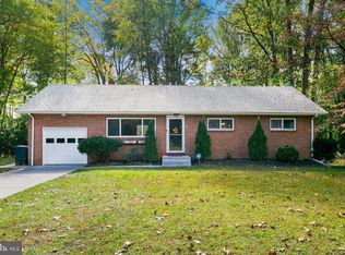 163 Oak Ln, Clementon, NJ 08021