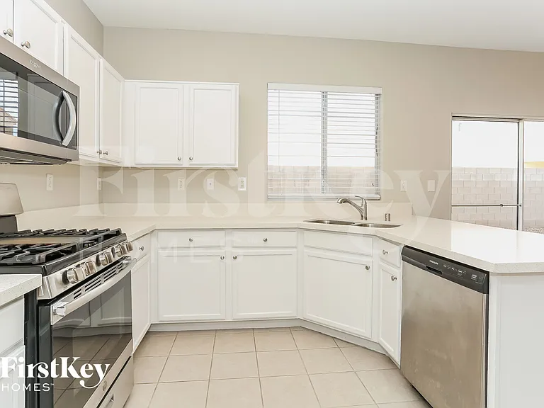 7833 Smokerise Ct — Photo 5
