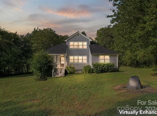 127 Elm Rd, Grover, NC 28073