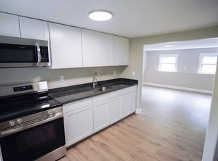 67 Forest St APT 1, Middleboro, MA 02346