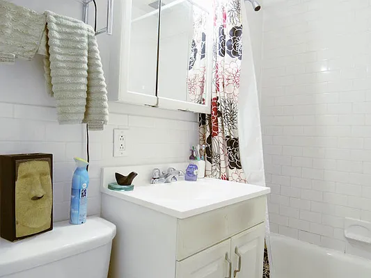 Rented by Bold New York | media 10