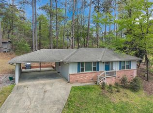 6005 Dolvin Ln, Buford, GA 30518