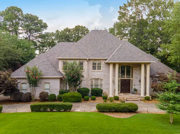 20 Hickory Creek Dr, Little Rock, AR 72212