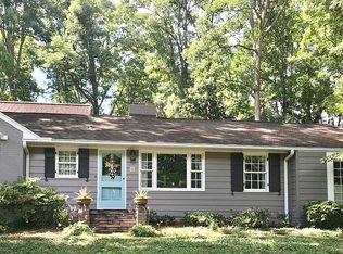 1266 Huntingdon Rd, Winston Salem, NC 27104