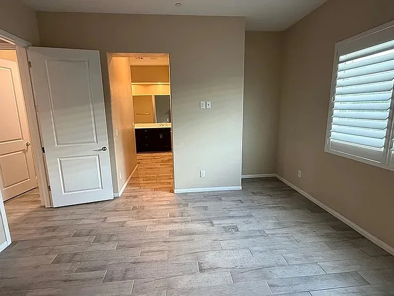5707 Garriga Dr — Photo 14