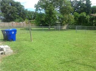 3930 SW 25th St, Hollywood, FL 33023