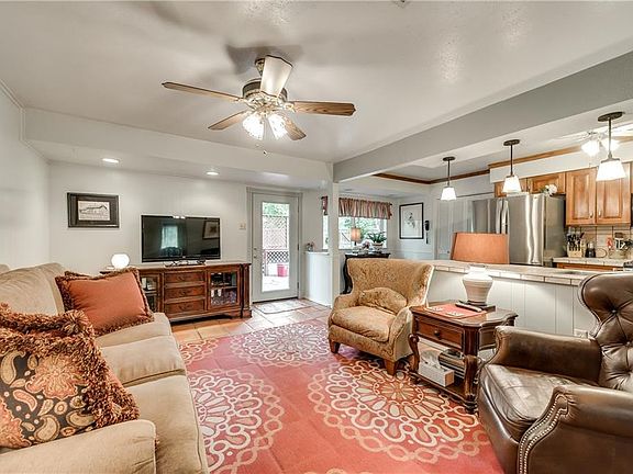 5th image of 722 Brentwood Ln