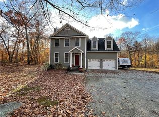 307 Hanover Rd, Baltic, CT 06330