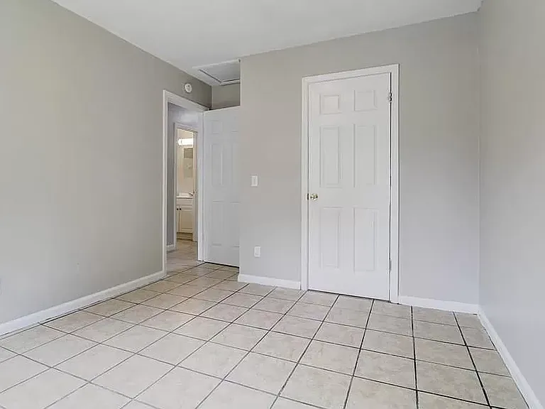 329 Saddlefield Rd — Photo 9