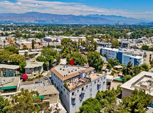 11989 Laurelwood Dr APT 5, Studio City, CA 91604