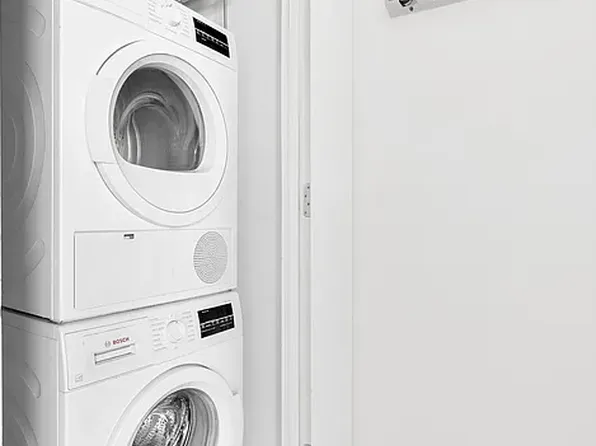 16-80 Madison Street image 5 of 17