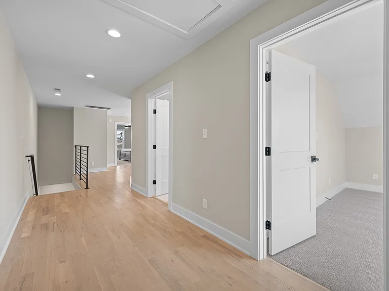1089 S Westyn Loop — Photo 17