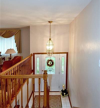 4th image of 2713 Otterbein Dr