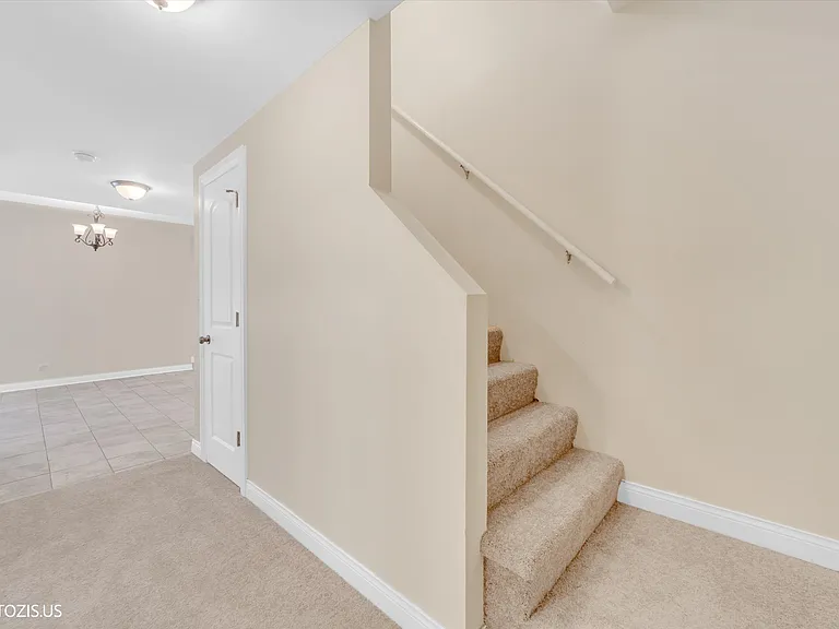 1906 Armwood Ln — Photo 41