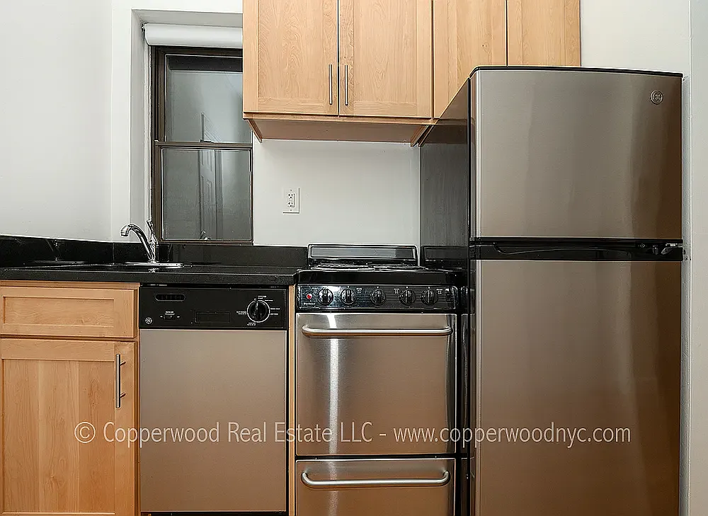 232 East 83rd Street — Photo 3
