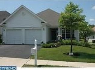 41 Honey Flower Dr, Trenton, NJ 08620