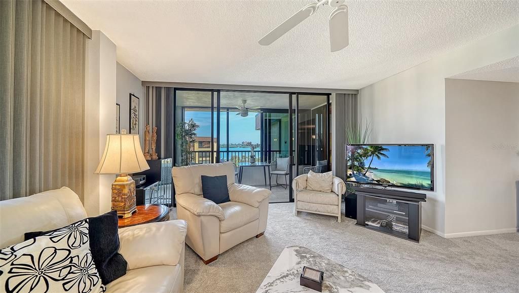 8779 Midnight Pass Rd APT 502H, Sarasota, FL - More