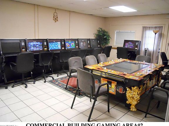 2nd image of 28139 Vintage Ln