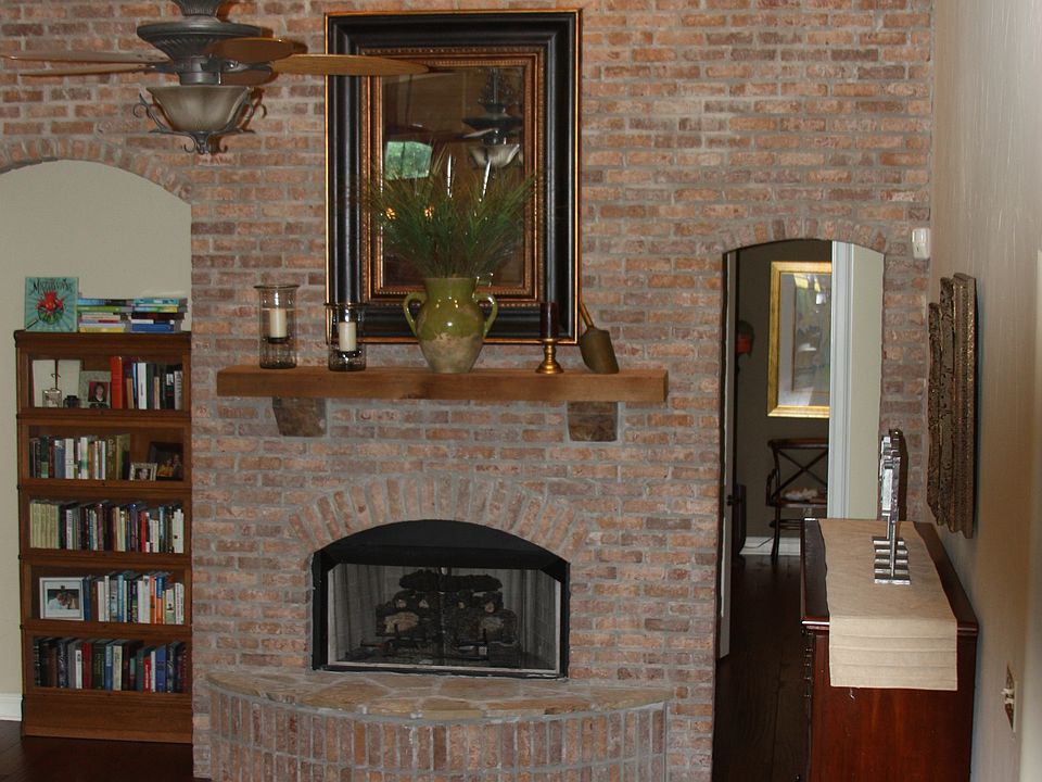 2nd image of 11068 Augusta Walk