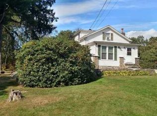 141 Davis Rd, Salt Point, NY 12578