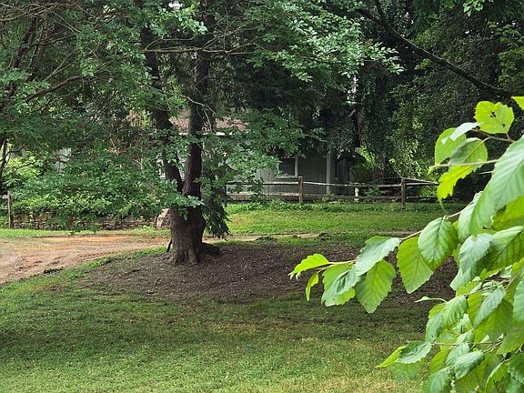 2nd image of 2766 County Road 1488