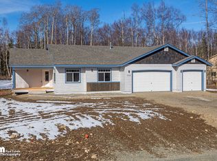 5302 N Dolomite Cir, Wasilla, AK 99654