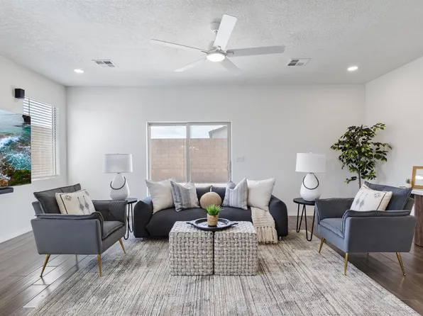 6200 White Hawk Dr NE, Rio Rancho, NM 87144