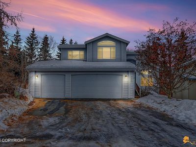 8716 Inyo Cir, Eagle River, AK, 99577