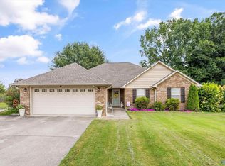 23886 May Ln, Athens, AL 35613