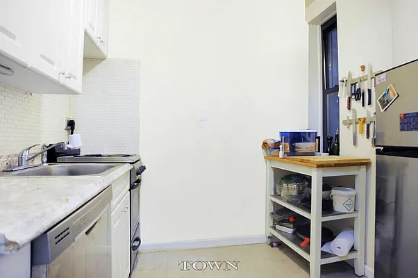 Rented by Corcoran | media 7