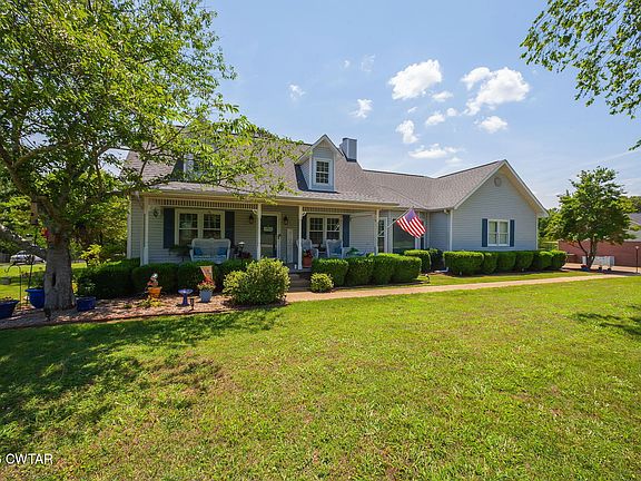 2nd image of 135 Meadow Dr