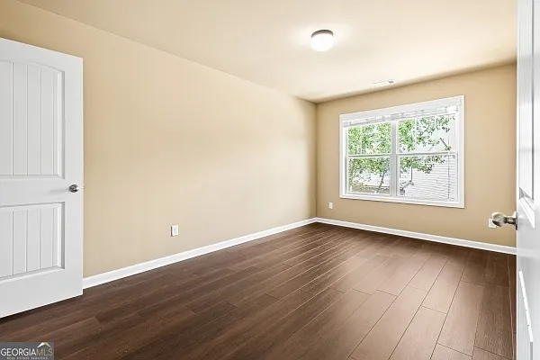 3920 Lake Manor Way — Photo 24